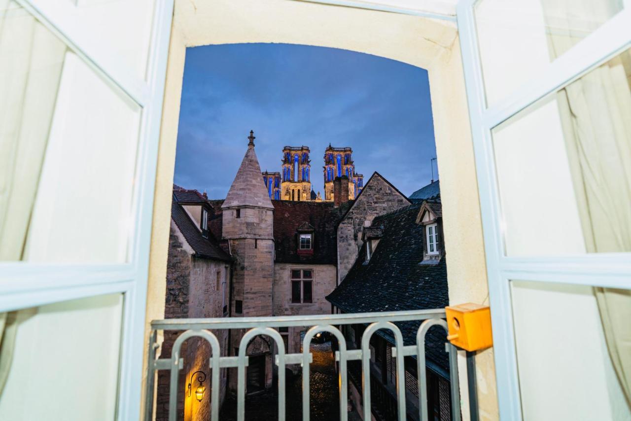Nid Douillet La Cour Du Dauphin, Vue Cathedrale Imprenable Apartman Laon Kültér fotó