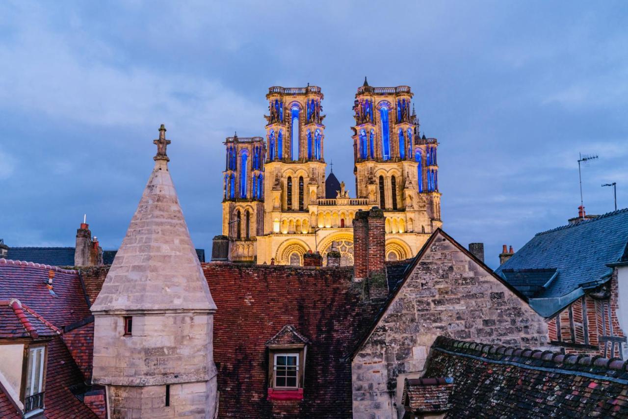 Nid Douillet La Cour Du Dauphin, Vue Cathedrale Imprenable Apartman Laon Kültér fotó